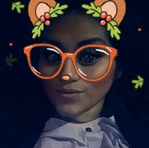 Meet your Posher, Yeimy